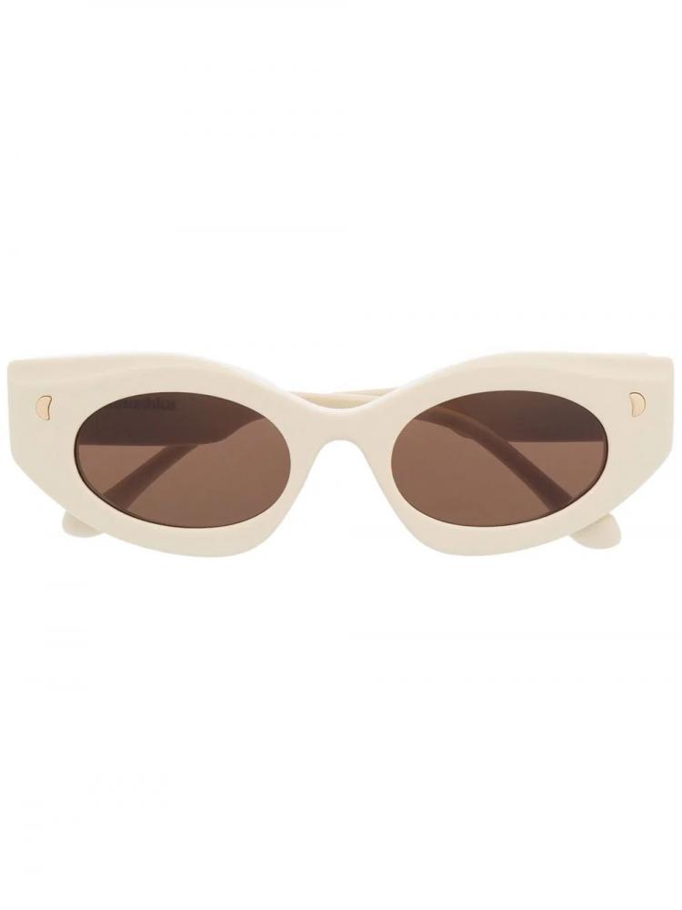 Nanushka - cat-eye frame sunglasses