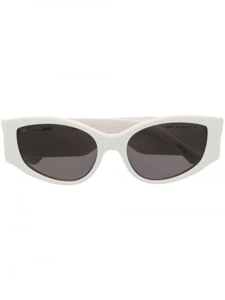 Balenciaga Eyewear - logo-print tinted-lenses sunglasses