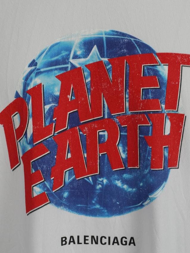 Balenciaga - Planet Earth T-shirt