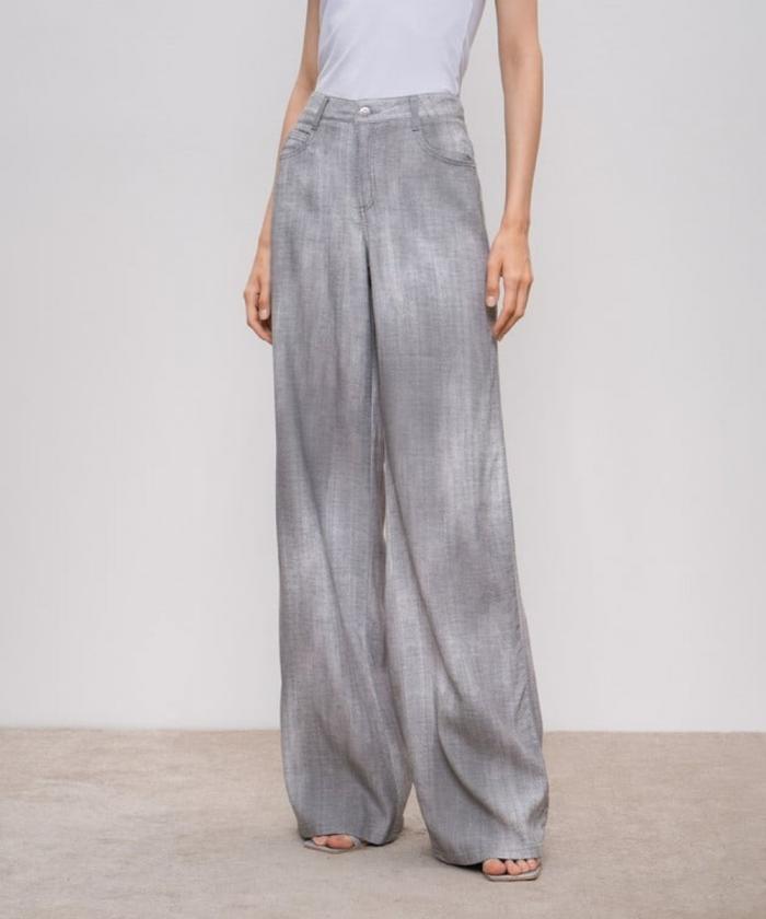 Ermanno Scervino - Grey pants with logo patch