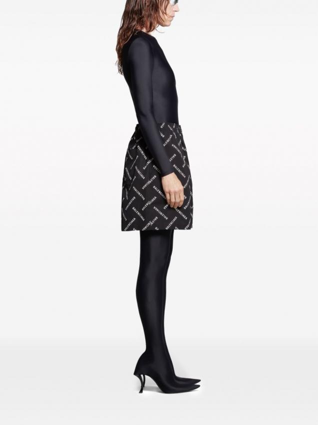 Balenciaga - Balenciaga black shorts with logo pattern