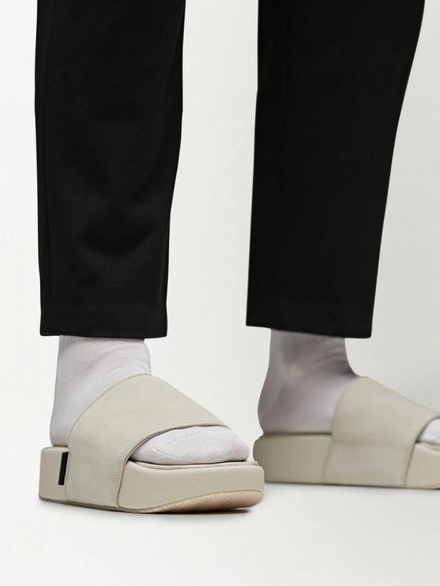 Y-3 - leather flatform sandals