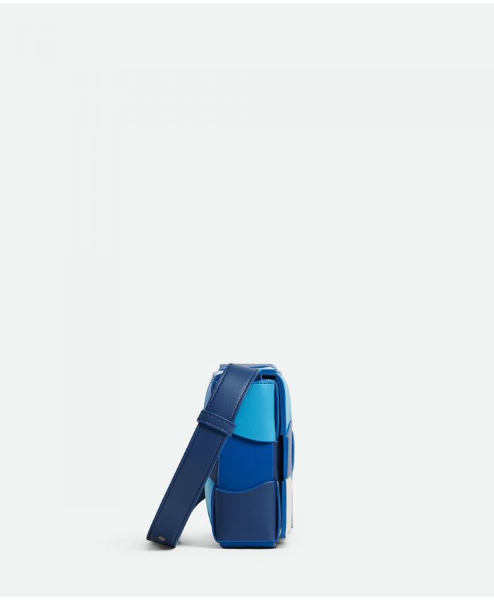 Bottega Veneta - Cross/body bag in Intreccio leather with multicoloured wave pattern