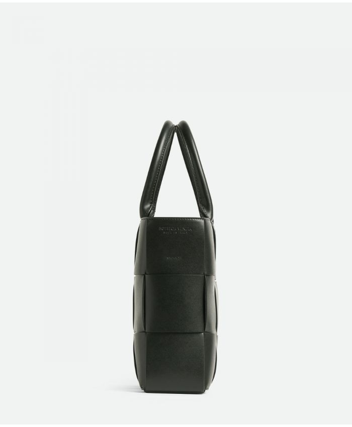 Bottega Veneta - Tote bag in Intreccio leather with adjustable and detachable strap