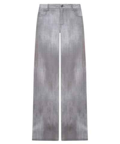 Grey pants with logo patch